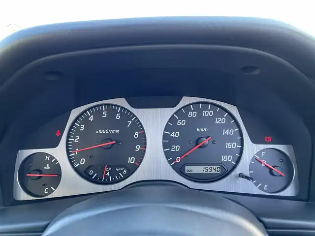 日産 スカイライン GT－R 埼玉県 1999(平11)年 1.6万km ホワイト ワンオーナー/6速MT/NISMO・エンジン・チューニング・メニュー/FUJITSUBOマフラー/ニスモLMGT4アルミホイール/社外オーディオ(CD/MD/ラジオ)/キーレスキー/記録簿(H11～R6までの車検時)/キセノンヘッドライト/フロアマット/電格ミラー/取扱説明書/保証書/スペアキー