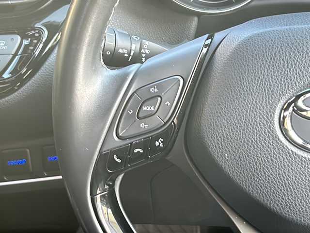 トヨタ Ｃ－ＨＲ G 宮城県 2018(平30)年 8.8万km ブラックマイカ 純正９インチナビ/・フルセグTV/・CD/DVD/・Bluetooth/バックモニター/トヨタセーフティセンス/ETC/ドラレコ/ハーフレザーシート/シートヒーター/LEDヘッドライト/シーケンシャルウインカー/スペアキー