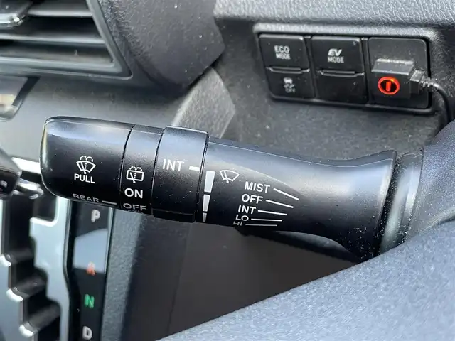 トヨタ シエンタ ハイブリッド G クエロ 滋賀県 2018(平30)年 8万km ホワイトパールクリスタルシャイン 純正ナビ/CD/DVD/Bluetooth/フルセグテレビ/パノラミックビューモニター/モデリスタエアロ/セーフティーセンス/・プリクラッシュセーフティ/・レーンディパーチャーアラート/・オートマチックハイビーム/インテリジェントクリアランスソナー/クルーズコントロール/両側パワースライドドア/ETC/LEDヘッドライト/オートライト/ハーフレザーシート/D/N席シートヒーター/ステアリングヒーター/前後ドライブレコーダー/プッシュスタート/スマートキー/スペアキー