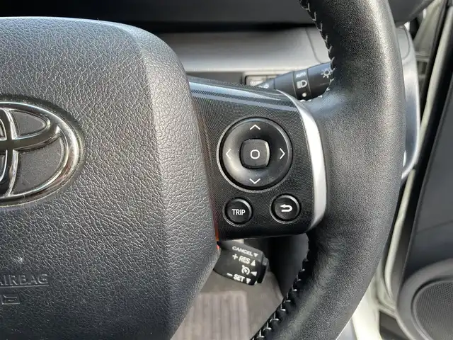 トヨタ シエンタ ハイブリッド G クエロ 滋賀県 2018(平30)年 8万km ホワイトパールクリスタルシャイン 純正ナビ/CD/DVD/Bluetooth/フルセグテレビ/パノラミックビューモニター/モデリスタエアロ/セーフティーセンス/・プリクラッシュセーフティ/・レーンディパーチャーアラート/・オートマチックハイビーム/インテリジェントクリアランスソナー/クルーズコントロール/両側パワースライドドア/ETC/LEDヘッドライト/オートライト/ハーフレザーシート/D/N席シートヒーター/ステアリングヒーター/前後ドライブレコーダー/プッシュスタート/スマートキー/スペアキー