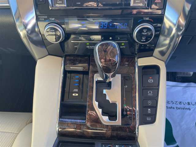 トヨタ アルファード G 神奈川県 2019(令1)年 4.9万km パール