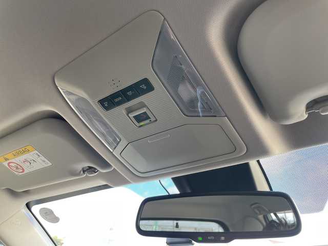 トヨタ ＲＡＶ４ アドベンチャー 青森県 2020(令2)年 6.2万km アッシュグレーメタリック/アーバンカーキ 4WD/純正9インチディスプレイオーディオナビ/OPパノラミックビューモニター/合皮スポーティシート/OP前席エアシート・シートヒーター/運転席パワーシート/ステアリングヒーター/セーフティセンス/プリクラッシュセーフティ/レーダークルーズコントロール/レーントレーシングアシスト/オートマチックハイビーム/OPブラインドスポットモニター/ビルトインETC/前後ドライブレコーダー/LEDヘッドライト/オートライト/フォグランプ/ルーフレール/純正19インチアルミ/スペアキー/R3.R5.R6.R7年記録簿有り/保証書・取説書