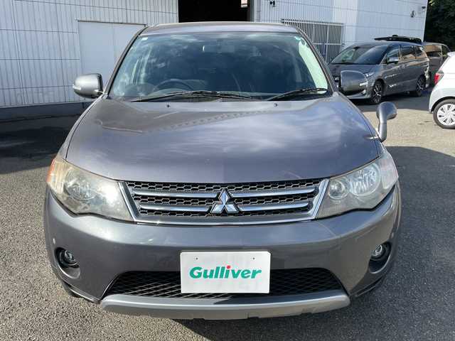 三菱 アウトランダー 24G 神奈川県 2009(平21)年 7.6万km ミディアムパープリッシュグレーマイカ メモリナビ/フルセグテレビ/クルーズコントロール/ETC/コーナーセンサー/電動格納ミラー/パドルシフト/オートライト/フォグランプ/純正ドアバイザー/純正フロアマット