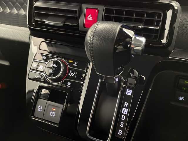 ダイハツ タント カスタム RS スタイルセレクション 宮崎県 2022(令4)年 4万km ブラックマイカメタリック/レーザーブルークリスタルシャイン 2トーン スマートアシスト３/〇衝突警報機能／衝突回避支援ブレーキ機能（対車両・対歩行者）/〇車線逸脱警報機能/〇誤発進抑制制御機能（前方、後方）/〇オートハイビーム/〇先行車発進お知らせ機能/〇レーダークルーズコントロール/〇コーナーセンサー/純正9インチSDナビ/フルセグTV/CD/DVD/Bluetooth/パノラマモニター/両側パワースライドドア/合皮シート/シートヒーター/LEDヘッドライト/アイドリングストップ/純正ナビ一体型ドライブレコーダー/ビルトインETC/純正15インチAW