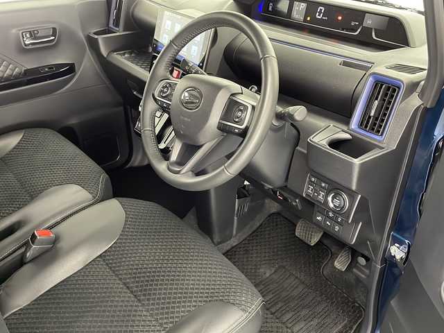 ダイハツ タント カスタム RS スタイルセレクション 宮崎県 2022(令4)年 4万km ブラックマイカメタリック/レーザーブルークリスタルシャイン 2トーン スマートアシスト３/〇衝突警報機能／衝突回避支援ブレーキ機能（対車両・対歩行者）/〇車線逸脱警報機能/〇誤発進抑制制御機能（前方、後方）/〇オートハイビーム/〇先行車発進お知らせ機能/〇レーダークルーズコントロール/〇コーナーセンサー/純正9インチSDナビ/フルセグTV/CD/DVD/Bluetooth/パノラマモニター/両側パワースライドドア/合皮シート/シートヒーター/LEDヘッドライト/アイドリングストップ/純正ナビ一体型ドライブレコーダー/ビルトインETC/純正15インチAW