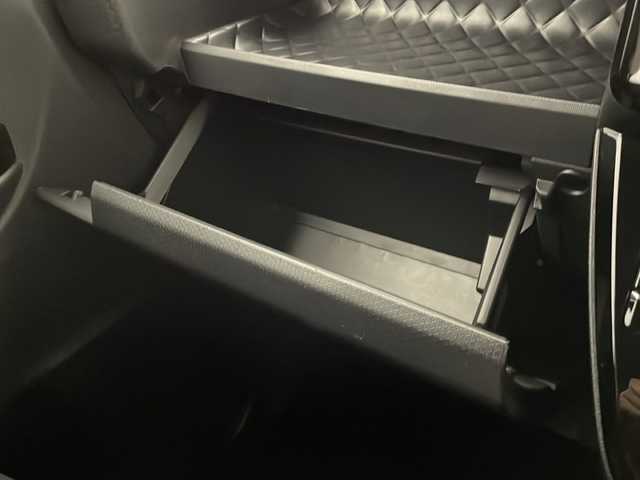 ダイハツ タント カスタム RS スタイルセレクション 宮崎県 2022(令4)年 4万km ブラックマイカメタリック/レーザーブルークリスタルシャイン 2トーン スマートアシスト３/〇衝突警報機能／衝突回避支援ブレーキ機能（対車両・対歩行者）/〇車線逸脱警報機能/〇誤発進抑制制御機能（前方、後方）/〇オートハイビーム/〇先行車発進お知らせ機能/〇レーダークルーズコントロール/〇コーナーセンサー/純正9インチSDナビ/フルセグTV/CD/DVD/Bluetooth/パノラマモニター/両側パワースライドドア/合皮シート/シートヒーター/LEDヘッドライト/アイドリングストップ/純正ナビ一体型ドライブレコーダー/ビルトインETC/純正15インチAW