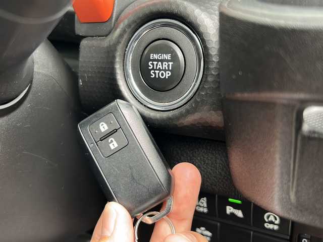 スズキ ハスラー HYBRID G 岐阜県 2022(令4)年 5.2万km バーミリオンオレンジ/ガンメタリック2トーン 登録時走行距離：51929km/ナビ（AVIC-RZ503）/バックモニター/テレビ・Bluetooth・CD・USB/デュアルカメラブレーキサポート/レーンキープアシスト/コーナーセンサー/シートヒーター/ETC/オートライト/プッシュスタート/スマートキー/保証書/取扱説明書