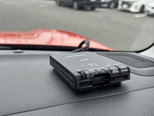 スズキ ハスラー HYBRID G 岐阜県 2022(令4)年 5.2万km バーミリオンオレンジ/ガンメタリック2トーン 登録時走行距離：51929km/ナビ（AVIC-RZ503）/バックモニター/テレビ・Bluetooth・CD・USB/デュアルカメラブレーキサポート/レーンキープアシスト/コーナーセンサー/シートヒーター/ETC/オートライト/プッシュスタート/スマートキー/保証書/取扱説明書