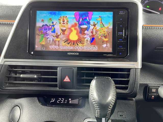 トヨタ シエンタ ハイブリッド G クエロ 沖縄県 2018(平30)年 7.3万km ホワイトパールクリスタルシャイン 県外仕入 /禁煙車 /社外ナビ(TV/CD/DVD/Bluetooth) /バックカメラ /トヨタセーフティセンス /ハーフレザーシート/クルーズコントロール /ETC /スペアキー /USB充電 /オートマチックハイビーム /車線逸脱警報