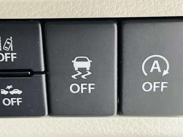 スズキ ラパン ＬＣ X 福島県 2022(令4)年 2.2万km トラッドカーキメタリック/アーバンブラウン 2トーン デュアルカメラブレーキサポート/・横滑り防止機能/・レーンキープアシスト/純正8インチナビ/・型番；CN-FZ886/・CD/DVD/BT/USB/USB/HDMI/iPod/FM/AM/シートヒーター/LEDヘッドライト/純正アルミホイール付きサマータイヤ/ステアリングリモコン/プッシュスタート/・スマートキー