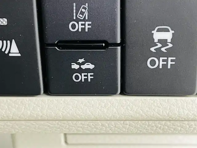 スズキ ラパン ＬＣ X 福島県 2022(令4)年 2.2万km トラッドカーキメタリック/アーバンブラウン 2トーン デュアルカメラブレーキサポート/・横滑り防止機能/・レーンキープアシスト/純正8インチナビ/・型番；CN-FZ886/・CD/DVD/BT/USB/USB/HDMI/iPod/FM/AM/シートヒーター/LEDヘッドライト/純正アルミホイール付きサマータイヤ/ステアリングリモコン/プッシュスタート/・スマートキー