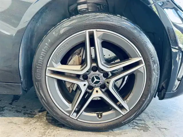 メルセデス・ベンツ Ｃ２２０ｄ ローレウスED スポーツプラスPKG 大阪府 2021(令3)年 3.3万km オブシディアンブラック レザーエクスクルーシブP/レーダーセーフティP/ワンオーナー/HUD/ACC/Burmeste/純正ナビ/TV/360度カメラ/applecarplay/純正18インチAW/LEDヘッドライト/電動リアゲート/ワイヤレス充電/赤革/メモリ付きパワーシート/エアシートヒーター/パフュームアトマイザー/ブラインドスポット