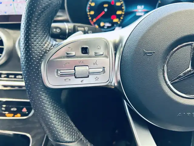 メルセデス・ベンツ Ｃ２２０ｄ ローレウスED スポーツプラスPKG 大阪府 2021(令3)年 3.3万km オブシディアンブラック レザーエクスクルーシブP/レーダーセーフティP/ワンオーナー/HUD/ACC/Burmeste/純正ナビ/TV/360度カメラ/applecarplay/純正18インチAW/LEDヘッドライト/電動リアゲート/ワイヤレス充電/赤革/メモリ付きパワーシート/エアシートヒーター/パフュームアトマイザー/ブラインドスポット