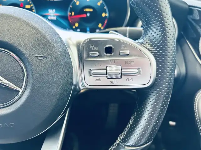 メルセデス・ベンツ Ｃ２２０ｄ ローレウスED スポーツプラスPKG 大阪府 2021(令3)年 3.3万km オブシディアンブラック レザーエクスクルーシブP/レーダーセーフティP/ワンオーナー/HUD/ACC/Burmeste/純正ナビ/TV/360度カメラ/applecarplay/純正18インチAW/LEDヘッドライト/電動リアゲート/ワイヤレス充電/赤革/メモリ付きパワーシート/エアシートヒーター/パフュームアトマイザー/ブラインドスポット