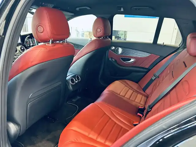 メルセデス・ベンツ Ｃ２２０ｄ ローレウスED スポーツプラスPKG 大阪府 2021(令3)年 3.3万km オブシディアンブラック レザーエクスクルーシブP/レーダーセーフティP/ワンオーナー/HUD/ACC/Burmeste/純正ナビ/TV/360度カメラ/applecarplay/純正18インチAW/LEDヘッドライト/電動リアゲート/ワイヤレス充電/赤革/メモリ付きパワーシート/エアシートヒーター/パフュームアトマイザー/ブラインドスポット