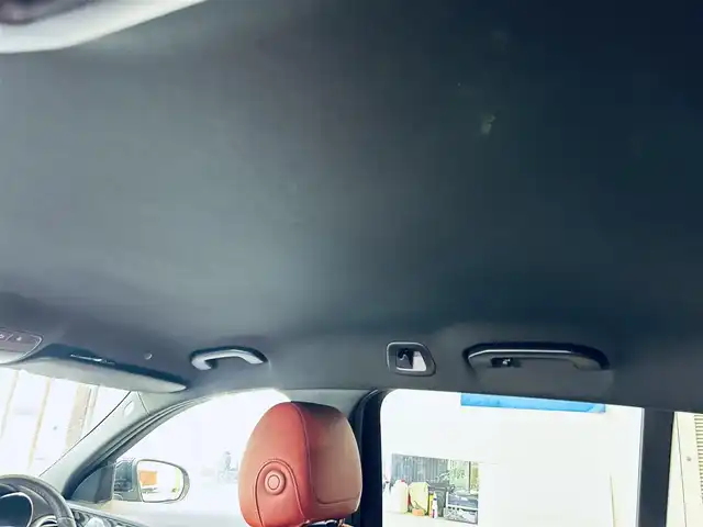 メルセデス・ベンツ Ｃ２２０ｄ ローレウスED スポーツプラスPKG 大阪府 2021(令3)年 3.3万km オブシディアンブラック レザーエクスクルーシブP/レーダーセーフティP/ワンオーナー/HUD/ACC/Burmeste/純正ナビ/TV/360度カメラ/applecarplay/純正18インチAW/LEDヘッドライト/電動リアゲート/ワイヤレス充電/赤革/メモリ付きパワーシート/エアシートヒーター/パフュームアトマイザー/ブラインドスポット