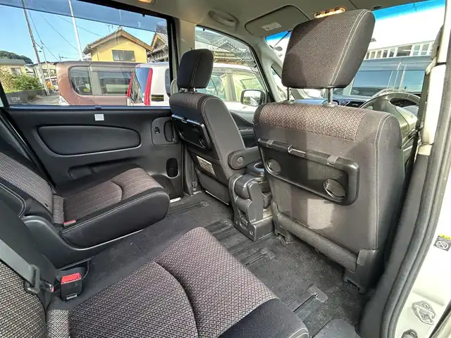 日産 セレナ ハイウェイスター Sハイブリッド 宮崎県 2014(平26)年 9.7万km ブリリアントホワイトパール /ナビ(AVIC-MRZ09)//TV/CD/DVD/Bluetooth//ETC//片側パワースライドドア//フリップダウンモニター//純正フロアマット//純正アルミホイール//ドアバイザー//取扱説明書//保証書//スペアキー×１