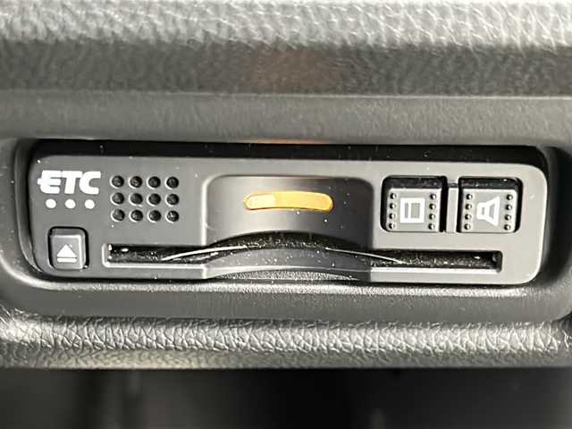 ホンダ ステップワゴン スパーダクールスピリット HセンシングBスタイル 宮城県 2019(平31)年 6万km プレミアムスパークルブラックパール 特別仕様車/禁煙車/純正フリップダウンモニター/Honda SENSING				/・衝突軽減ブレーキ		/・路外逸脱抑制機能/・アダプティブクルーズコントロール	/・車線維持支援システム/純正10型ナビ/・BT.CD.DVD.USB.HDMI.SD/フルセグTV/両側パワースライドドア/ドライブレコーダー一体型ミラー(F.R)/ビルトインETC/ハーフレザーシート/シートヒーター/プッシュスタート/スマートキー×2/LEDヘッドライト/横滑り防止機能/革巻きステアリング/ステアリングスイッチ/パドルシフト/純正フロアマッド/純正16インチアルミホイール(夏)/純正17インチアルミホイール(冬：215/55/R17積込み)/ロールサンシェード/シートバックテーブル