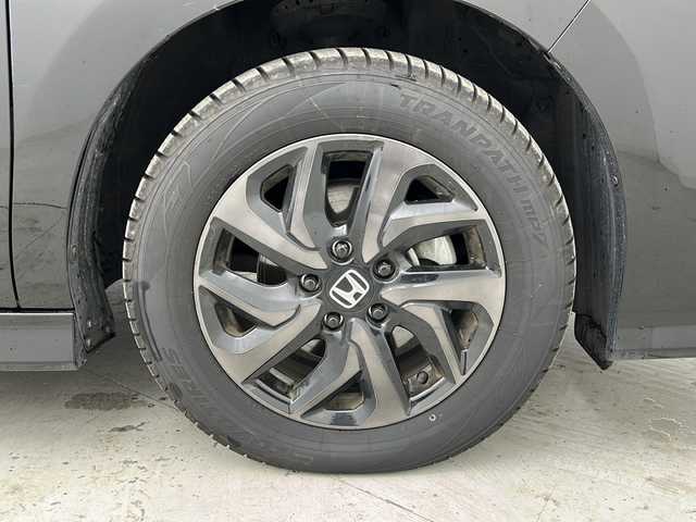 ホンダ ステップワゴン スパーダクールスピリット HセンシングBスタイル 宮城県 2019(平31)年 6万km プレミアムスパークルブラックパール 特別仕様車/禁煙車/純正フリップダウンモニター/Honda SENSING				/・衝突軽減ブレーキ		/・路外逸脱抑制機能/・アダプティブクルーズコントロール	/・車線維持支援システム/純正10型ナビ/・BT.CD.DVD.USB.HDMI.SD/フルセグTV/両側パワースライドドア/ドライブレコーダー一体型ミラー(F.R)/ビルトインETC/ハーフレザーシート/シートヒーター/プッシュスタート/スマートキー×2/LEDヘッドライト/横滑り防止機能/革巻きステアリング/ステアリングスイッチ/パドルシフト/純正フロアマッド/純正16インチアルミホイール(夏)/純正17インチアルミホイール(冬：215/55/R17積込み)/ロールサンシェード/シートバックテーブル