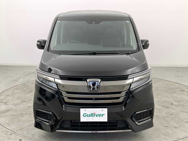ホンダ ステップワゴン スパーダクールスピリット HセンシングBスタイル 宮城県 2019(平31)年 6万km プレミアムスパークルブラックパール 特別仕様車/禁煙車/純正フリップダウンモニター/Honda SENSING				/・衝突軽減ブレーキ		/・路外逸脱抑制機能/・アダプティブクルーズコントロール	/・車線維持支援システム/純正10型ナビ/・BT.CD.DVD.USB.HDMI.SD/フルセグTV/両側パワースライドドア/ドライブレコーダー一体型ミラー(F.R)/ビルトインETC/ハーフレザーシート/シートヒーター/プッシュスタート/スマートキー×2/LEDヘッドライト/横滑り防止機能/革巻きステアリング/ステアリングスイッチ/パドルシフト/純正フロアマッド/純正16インチアルミホイール(夏)/純正17インチアルミホイール(冬：215/55/R17積込み)/ロールサンシェード/シートバックテーブル