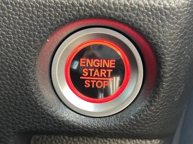 ホンダ Ｎ ＢＯＸ カスタム G L ホンダセンシング 愛媛県 2019(平31)年 5.3万km シャイニンググレーM 社外ナビ（Panasonic製）/BT/AM・FM/CD/DVD/フルセグTV/ビルトインETC/前後ドライブレコーダー/バックカメラ/コーナーセンサー/クルーズコントロール/衝突軽減システム/レーンキープアシスト/横滑り防止装置/片側パワースライドドア/後席フルフラットシート/LEDヘッドライト/フォグランプ/純正アルミホイール