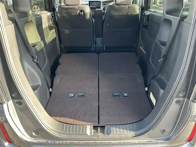 ホンダ Ｎ ＢＯＸ カスタム G L ホンダセンシング 愛媛県 2019(平31)年 5.3万km シャイニンググレーM 社外ナビ（Panasonic製）/BT/AM・FM/CD/DVD/フルセグTV/ビルトインETC/前後ドライブレコーダー/バックカメラ/コーナーセンサー/クルーズコントロール/衝突軽減システム/レーンキープアシスト/横滑り防止装置/片側パワースライドドア/後席フルフラットシート/LEDヘッドライト/フォグランプ/純正アルミホイール