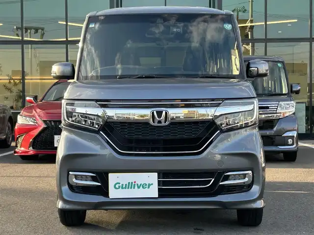 ホンダ Ｎ ＢＯＸ カスタム G L ホンダセンシング 愛媛県 2019(平31)年 5.3万km シャイニンググレーM 社外ナビ（Panasonic製）/BT/AM・FM/CD/DVD/フルセグTV/ビルトインETC/前後ドライブレコーダー/バックカメラ/コーナーセンサー/クルーズコントロール/衝突軽減システム/レーンキープアシスト/横滑り防止装置/片側パワースライドドア/後席フルフラットシート/LEDヘッドライト/フォグランプ/純正アルミホイール