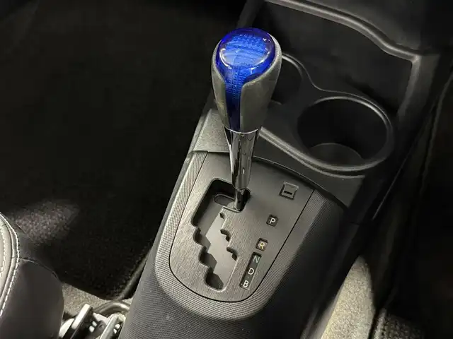 トヨタ アクア G ブラックソフトレザーセレ 大阪府 2014(平26)年 6.9万km グレーメタリック 黒革シート 純正エアロ モデリスタ15incAW 純正ナビTV バックカメラ スマートキー プッシュスタート アイドリングストップ オートライト オートエアコン ETC ワンオーナー