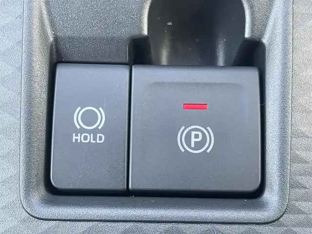 トヨタ ライズ Z 熊本県 2025(令7)年 0.1千km ブラックマイカメタリック/シャイニングホワイトパール ワンオーナー/プッシュスタート/純正ディスプレイオーディオ/全方位カメラ/純正17インチAW/レーダークルーズ/前席シートヒーター/LEDヘッドライト/オートライト/フォグライト/前後コーナーセンサー/横滑り防止装置/ウィンカーミラー/純正フロアマット/新車保証書/取扱説明書/スマートスペアキー×1本