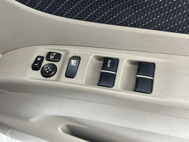 スズキ パレット XS 愛知県 2009(平21)年 5.2万km パールホワイト 純正ナビ・フルセグTV/純正キセノンヘッドライト/パワースライドドア/社外16インチAW/スマートキー/フォグランプ/純正エアロ