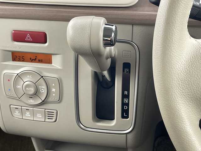 スズキ ラパン X 愛知県 2023(令5)年 0.7万km フォーンベージュM 禁煙車/純正7インチナビ/（CD/DVD/Bluetooth/フルセグTV/SD/USB)/全方位カメラ/スズキセーフティサポート/・衝突軽減ブレーキ/・レーンキープアシスト/・オートマチックハイビーム/・パーキングセンサー/ETC/前後ドライブレコーダー/シートヒーター/アイドリングストップ/純正14インチアルミホイール/スマートキー/スペアキー1本/プッシュスタート/純正フロアマット/横滑り防止装置/ベンチシート/電動格納ミラー