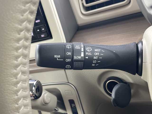 スズキ ラパン X 愛知県 2023(令5)年 0.7万km フォーンベージュM 禁煙車/純正7インチナビ/（CD/DVD/Bluetooth/フルセグTV/SD/USB)/全方位カメラ/スズキセーフティサポート/・衝突軽減ブレーキ/・レーンキープアシスト/・オートマチックハイビーム/・パーキングセンサー/ETC/前後ドライブレコーダー/シートヒーター/アイドリングストップ/純正14インチアルミホイール/スマートキー/スペアキー1本/プッシュスタート/純正フロアマット/横滑り防止装置/ベンチシート/電動格納ミラー