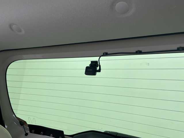 スズキ ラパン X 愛知県 2023(令5)年 0.7万km フォーンベージュM 禁煙車/純正7インチナビ/（CD/DVD/Bluetooth/フルセグTV/SD/USB)/全方位カメラ/スズキセーフティサポート/・衝突軽減ブレーキ/・レーンキープアシスト/・オートマチックハイビーム/・パーキングセンサー/ETC/前後ドライブレコーダー/シートヒーター/アイドリングストップ/純正14インチアルミホイール/スマートキー/スペアキー1本/プッシュスタート/純正フロアマット/横滑り防止装置/ベンチシート/電動格納ミラー