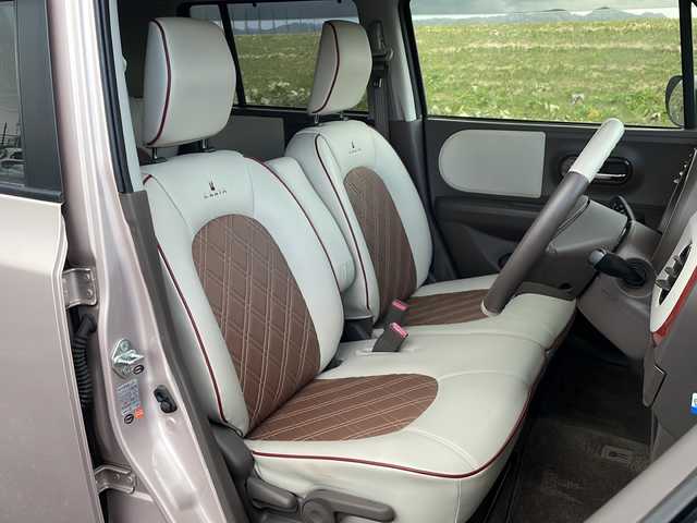 スズキ ラパン ショコラ X 新潟県 2013(平25)年 5.3万km シャンパンピンクPM 社外SDナビ(MDV-L300)/CD/DVD/ワンセグテレビ/革シート/ベンチシート/スマートキー/プッシュスタート/キセノンヘッドライト/オートライト/アイドリングストップ