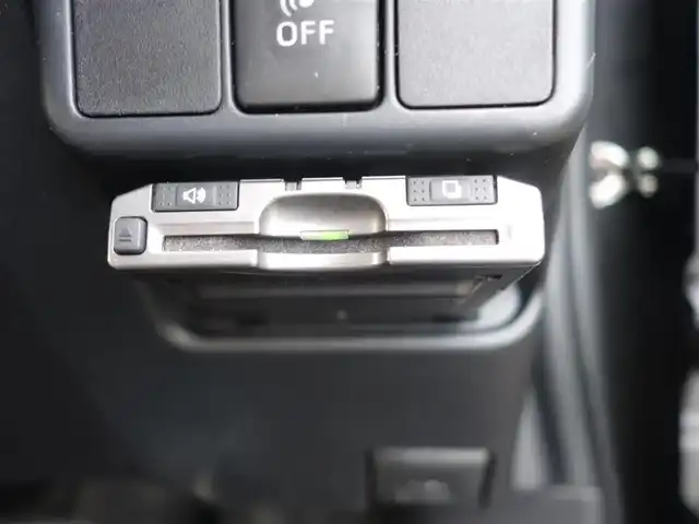 トヨタ アクア G 山形県 2014(平26)年 7.1万km ブラックマイカ 純正HDDナビ/　　【CD DVD BT ワンセグ USB AM/FM】/バックカメラ/オートライト/シートヒーター/15インチアルミホイール/アイドリングストップ/ステアリングスイッチ/電動格納ウィンカーミラー/フロアマット/ドアバイザ―/スマートキー/ETC