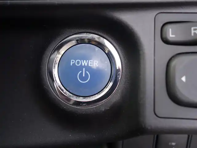 トヨタ アクア G 山形県 2014(平26)年 7.1万km ブラックマイカ 純正HDDナビ/　　【CD DVD BT ワンセグ USB AM/FM】/バックカメラ/オートライト/シートヒーター/15インチアルミホイール/アイドリングストップ/ステアリングスイッチ/電動格納ウィンカーミラー/フロアマット/ドアバイザ―/スマートキー/ETC