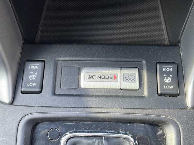 スバル フォレスター 2．0XT アイサイト 長野県 2013(平25)年 8.7万km クリスタルブラックシリカ (株)IDOMが運営する【じしゃロン長野店】の自社ローン専用車両になりますこちらは現金またはオートローンご利用時の価格です。自社ローンご希望の方は別途その旨お申付け下さい