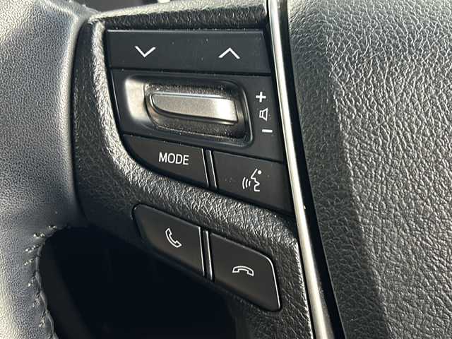 トヨタ ヴェルファイア Z 福島県 2018(平30)年 6.2万km プレシャスホワイトパール /禁煙車//トヨタセーフティーセンス//プリクラッシュセーフティ//レーントレーシングアシスト//オートマチックハイビーム//レーダークルーズコントロール//社外7インチナビ//フルセグTV・Bluetooth・CD・DVD//バックカメラ//フリップダウンモニター//両側パワースライドドア//ETC//前方ドライブレコーダー//LEDヘッドライト・LEDフォグライト//電子パーキングブレーキ//積込スタッドレスタイヤAW付き//純正ドアバイザー//純正フロアマット