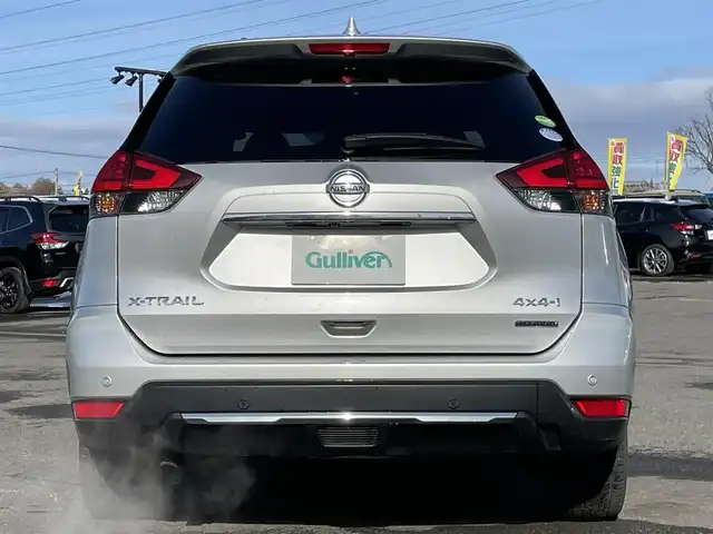 日産 エクストレイル ハイブリッド 20S 道央・札幌 2020(令2)年 8.8万km ブリリアントシルバー ４WD/純正SDナビ/AM/FM/BT/CD/AUX/ワンセグ/衝突被害軽減ブレーキ/横滑り防止装置/クルーズコントロール/ダウンヒルアシストコントロール/パーキングアシスト/クリアランスソナー/バックカメラ/サイドカメラ/フロントカメラ/全方位カメラ/アラウンドビューモニター/ビルトインETC/レザーシート/ステアリングリモコン/ECON/プッシュスタート/スマートキー/ハロゲンヘッドライト/オートライト/フォグランプ/ヘッドライトレベライザー/電動格納ミラー/ウィンカーミラー/社外フロアマット/ドアバイザー/スペアキー/スチールホイール付夏タイヤ積込/　（純正ホイールキャップ有）/225/65/R17/2019年/山3mm