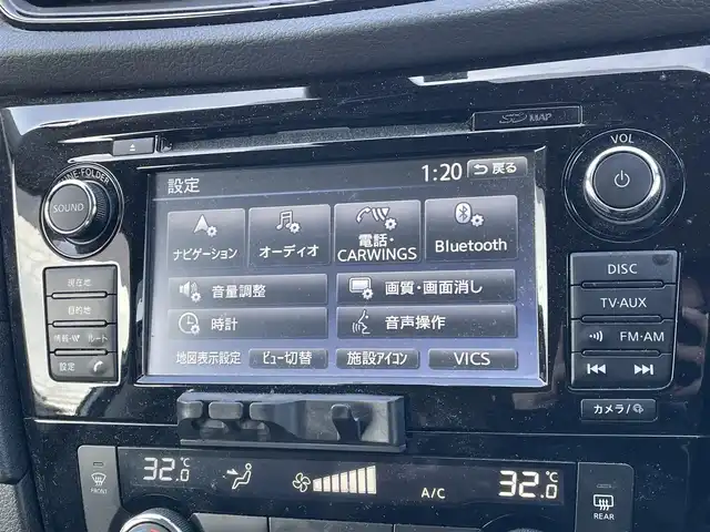 日産 エクストレイル ハイブリッド 20S 道央・札幌 2020(令2)年 8.8万km ブリリアントシルバー ４WD/純正SDナビ/AM/FM/BT/CD/AUX/ワンセグ/衝突被害軽減ブレーキ/横滑り防止装置/クルーズコントロール/ダウンヒルアシストコントロール/パーキングアシスト/クリアランスソナー/バックカメラ/サイドカメラ/フロントカメラ/全方位カメラ/アラウンドビューモニター/ビルトインETC/レザーシート/ステアリングリモコン/ECON/プッシュスタート/スマートキー/ハロゲンヘッドライト/オートライト/フォグランプ/ヘッドライトレベライザー/電動格納ミラー/ウィンカーミラー/社外フロアマット/ドアバイザー/スペアキー/スチールホイール付夏タイヤ積込/　（純正ホイールキャップ有）/225/65/R17/2019年/山3mm