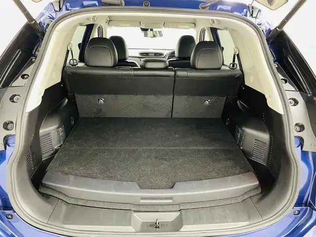 日産 エクストレイル ハイブリッド オーテック iパッケージ 福島県 2020(令2)年 5.9万km カスピアンブルー プロパイロット/・衝突被害軽減システム/・踏み間違い防止機能/・車線逸脱警報/・ブラインドスポットモニター/・ふらつき警報/・インテリジェント4x4/・ヒルスタートアシスト/・ヒルディセントコントロール/純正7インチマルチナビ/・フルセグ/TV/BT/USB/AUX/CD/DVD/バックカメラ/・全方位カメラ/LEDオート/・フォグライト/・オートハイビーム/・ライトレベライザー/レザーシート/・シートヒーター/・エアーシート/純正19インチアルミホイール付きサマータイヤ/電子パーキング/・オートブレーキホールド/ルーフレール/パワーリアゲート/革ステアリング/・ステアリングリモコン/純正フロアマット/純正ドアバイザー/ウィンカーミラー/・オートミラー/プッシュスタート/・スマートキー