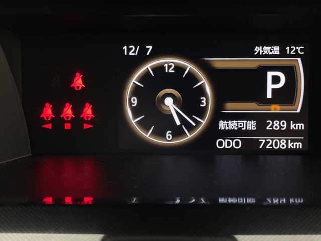 トヨタ ルーミー G 新潟県 2024(令6)年 0.8万km ブラックマイカメタリック 4WD/スマートアシスト/メモリナビ/　CD/DVD/Bluetooth/フルセグ/バックカメラ/両側パワースライドドア/LEDオートライト/シートヒーター/ステアリングリモコン/レーンキープアシスト/フォグランプ/電格ミラー/ウィンカーミラー/スマートキー/ビルトインETC