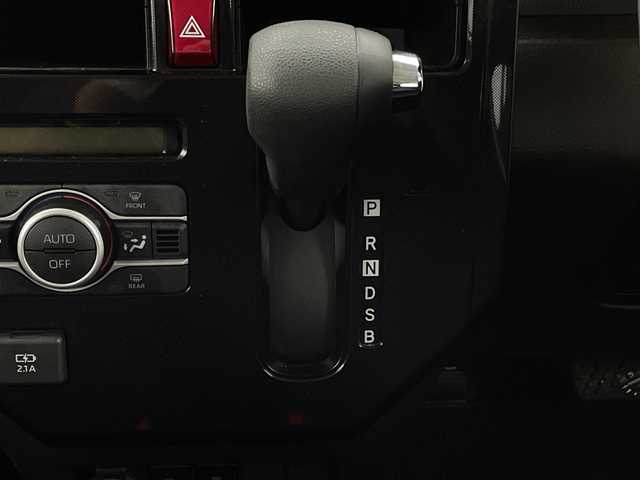 トヨタ ルーミー G 新潟県 2024(令6)年 0.8万km ブラックマイカメタリック 4WD/スマートアシスト/メモリナビ/　CD/DVD/Bluetooth/フルセグ/バックカメラ/両側パワースライドドア/LEDオートライト/シートヒーター/ステアリングリモコン/レーンキープアシスト/フォグランプ/電格ミラー/ウィンカーミラー/スマートキー/ビルトインETC