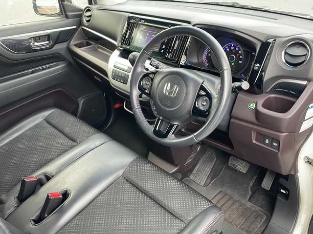 ホンダ Ｎ ＷＧＮ カスタム G Aパッケージ 青森県 2014(平26)年 10.8万km プレミアムホワイトパール 4WD/純正ディスプレイオーディオ/CD・Bluetooth・USB/バックカメラ/合皮コンビシート/あんしんパッケージ/衝突軽減ブレーキ/サイド・カーテンエアバッグ/クルーズコントロール/横滑り防止機能/ETC/HIDライト/オートライト/フォグランプ/ウインカーミラー/純正14インチアルミ/スマートキー/プッシュスタート