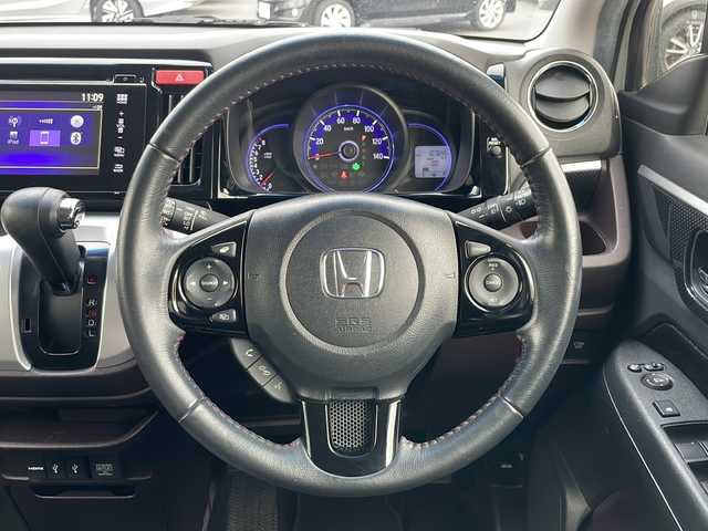 ホンダ Ｎ ＷＧＮ カスタム G Aパッケージ 青森県 2014(平26)年 10.8万km プレミアムホワイトパール 4WD/純正ディスプレイオーディオ/CD・Bluetooth・USB/バックカメラ/合皮コンビシート/あんしんパッケージ/衝突軽減ブレーキ/サイド・カーテンエアバッグ/クルーズコントロール/横滑り防止機能/ETC/HIDライト/オートライト/フォグランプ/ウインカーミラー/純正14インチアルミ/スマートキー/プッシュスタート