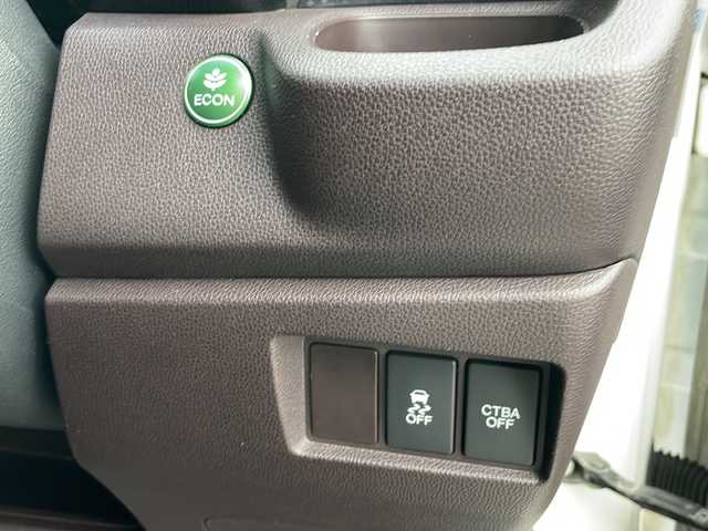 ホンダ Ｎ ＷＧＮ カスタム G Aパッケージ 青森県 2014(平26)年 10.8万km プレミアムホワイトパール 4WD/純正ディスプレイオーディオ/CD・Bluetooth・USB/バックカメラ/合皮コンビシート/あんしんパッケージ/衝突軽減ブレーキ/サイド・カーテンエアバッグ/クルーズコントロール/横滑り防止機能/ETC/HIDライト/オートライト/フォグランプ/ウインカーミラー/純正14インチアルミ/スマートキー/プッシュスタート