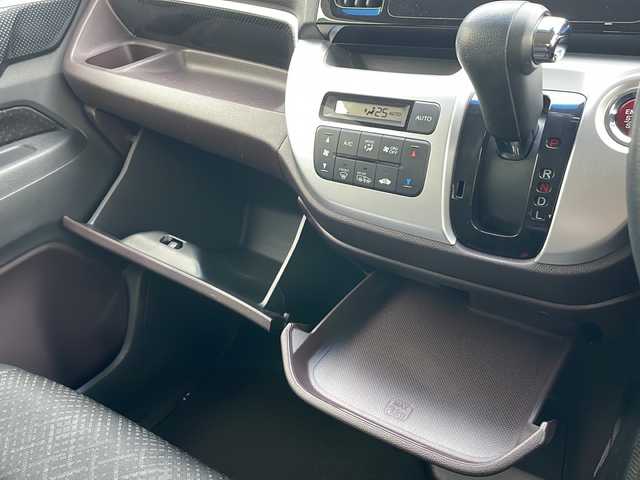 ホンダ Ｎ ＷＧＮ カスタム G Aパッケージ 青森県 2014(平26)年 10.8万km プレミアムホワイトパール 4WD/純正ディスプレイオーディオ/CD・Bluetooth・USB/バックカメラ/合皮コンビシート/あんしんパッケージ/衝突軽減ブレーキ/サイド・カーテンエアバッグ/クルーズコントロール/横滑り防止機能/ETC/HIDライト/オートライト/フォグランプ/ウインカーミラー/純正14インチアルミ/スマートキー/プッシュスタート