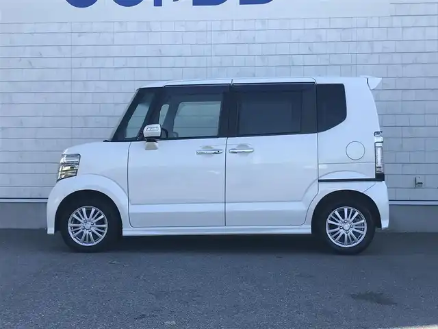 ホンダ Ｎ ＢＯＸ カスタム G Aパッケージ 栃木県 2014(平26)年 7.3万km プレミアムホワイトパール 株)IDOMが運営する【じしゃロン小山店】の自社ローン専用車両になります。こちらは現金またはオートローンご利用時の価格です。自社ローンご希望の方は別途その旨お申付け下さい//禁煙車/純正フルセグナビ/（CD/DVD/AM/FMラジオ）/スマートキー/プッシュスタート/バックカメラ/片側パワースライドドア/チップアップシート/シティブレーキアクティブシステム/アイドリングストップ/ステアリングリモコン/電動格納ドアミラー/パワーウインドウ/オートライト