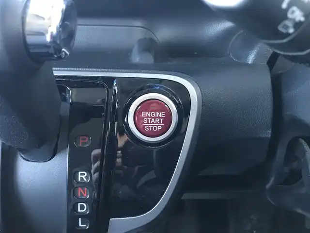 ホンダ Ｎ ＢＯＸ カスタム G Aパッケージ 栃木県 2014(平26)年 7.3万km プレミアムホワイトパール 株)IDOMが運営する【じしゃロン小山店】の自社ローン専用車両になります。こちらは現金またはオートローンご利用時の価格です。自社ローンご希望の方は別途その旨お申付け下さい//禁煙車/純正フルセグナビ/（CD/DVD/AM/FMラジオ）/スマートキー/プッシュスタート/バックカメラ/片側パワースライドドア/チップアップシート/シティブレーキアクティブシステム/アイドリングストップ/ステアリングリモコン/電動格納ドアミラー/パワーウインドウ/オートライト