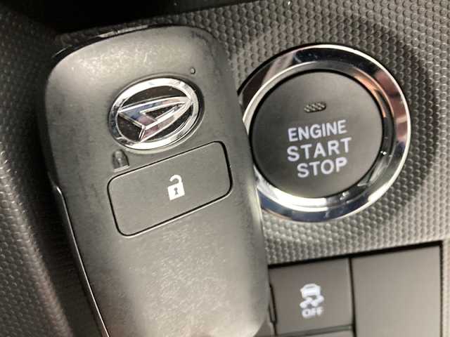 ダイハツ タフト G ターボ ダーククロムベンチャー 福島県 2024(令6)年 0.1千km クロムグレーメタリック /届出済未使用車//4WD//スマートアシストIII/・衝突回避支援ブレーキ機能/・車線逸脱警報機能/・オートハイビーム/・コーナーセンサー//アダプティブクルーズコントロール//スカイルーフ//前席シートヒーター//プッシュスタート//スマートキー×2//電動パーキングブレーキ//アイドリングストップ//横滑り防止//LEDヘッドライト//LEDフォグライト//ステアリングスイッチ//純正フロアマット//純正15インチAW